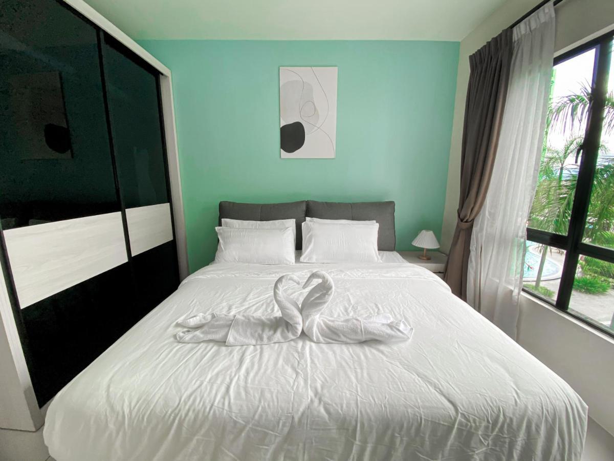 Comfy Manhattan Poolview Waterpark Free Netflix&game