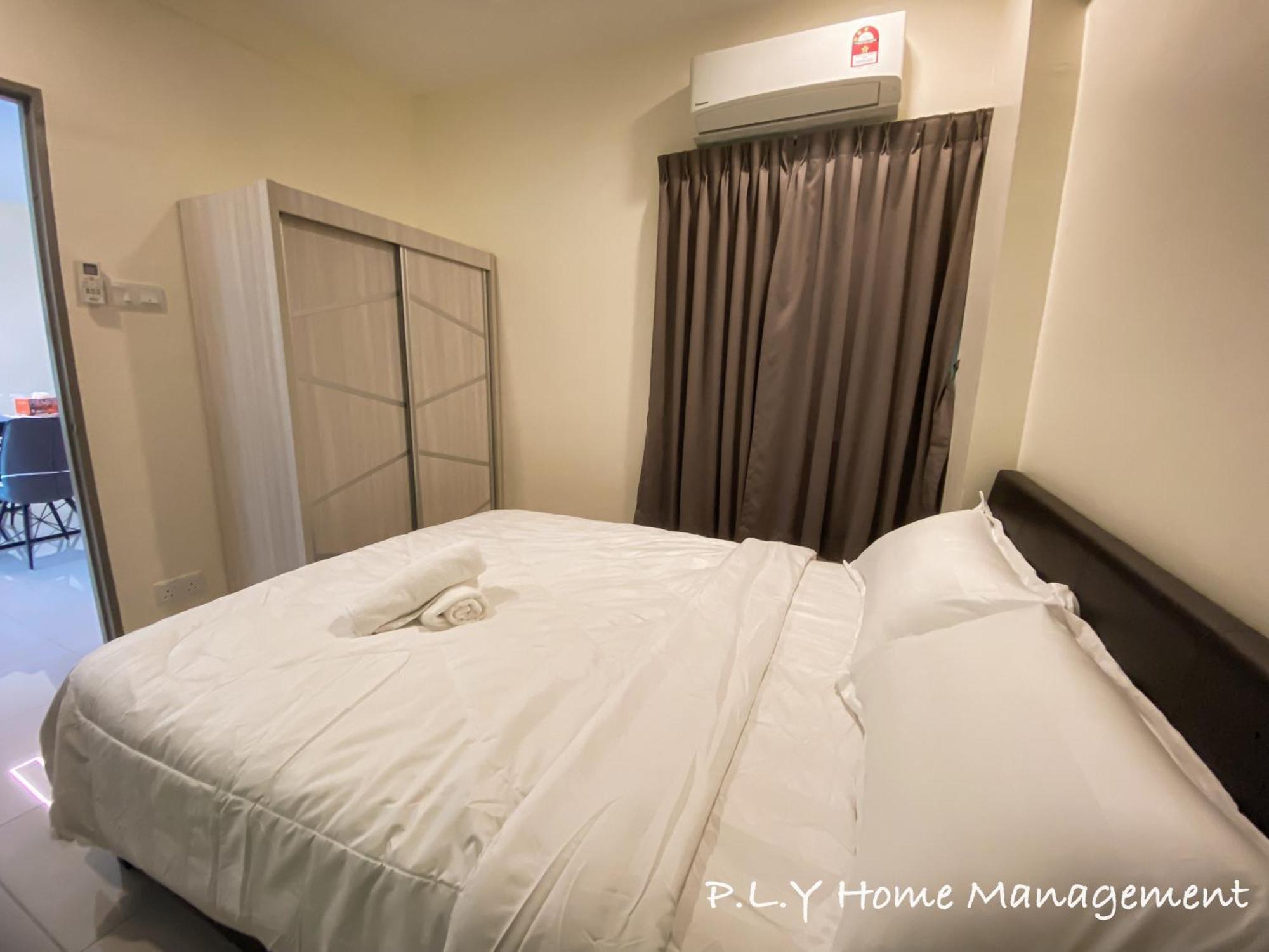Manhattan Poolview Waterpark Free Netflix&game Apartment *